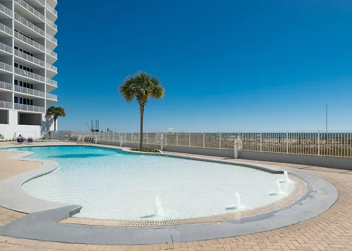 Lighthouse 208 Holiday home