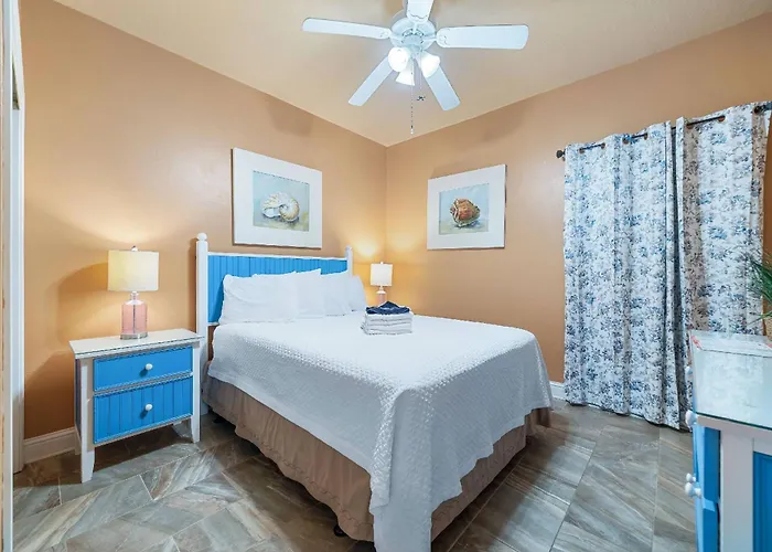 Lighthouse 208 * Gulf Shores